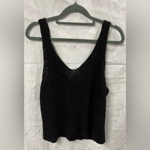 Black tank West of Melrose XL